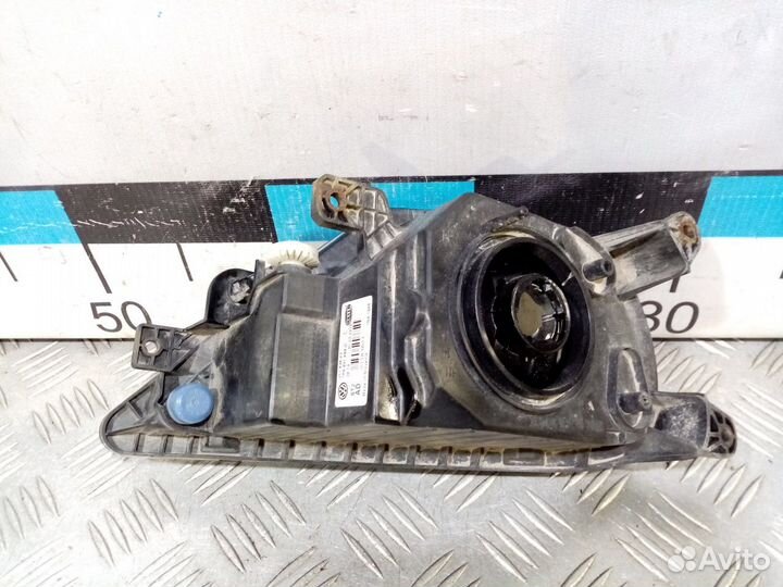 Б/У Фара противотуманная левая Touareg#001