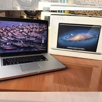 Apple MacBook Pro 17" 2011 A1297