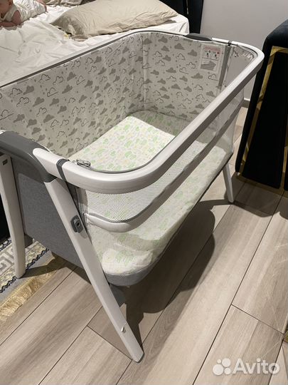 Детская кроватка до 6 месяцев складная