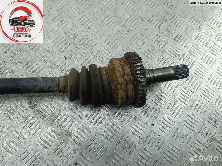 Полуось задняя б/у Opel Omega B