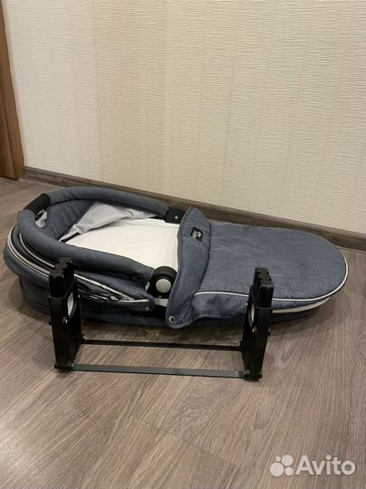 Люлька Valco baby Q Bassinet