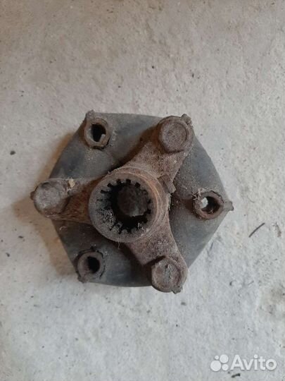 Эластичная муфта Ваз 2104