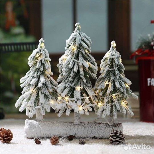 Елка декоративная