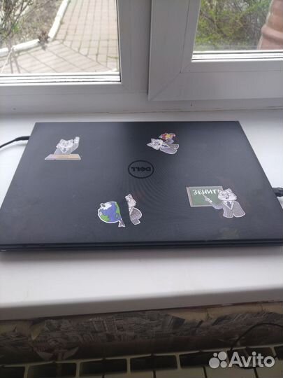 Ноутбук dell