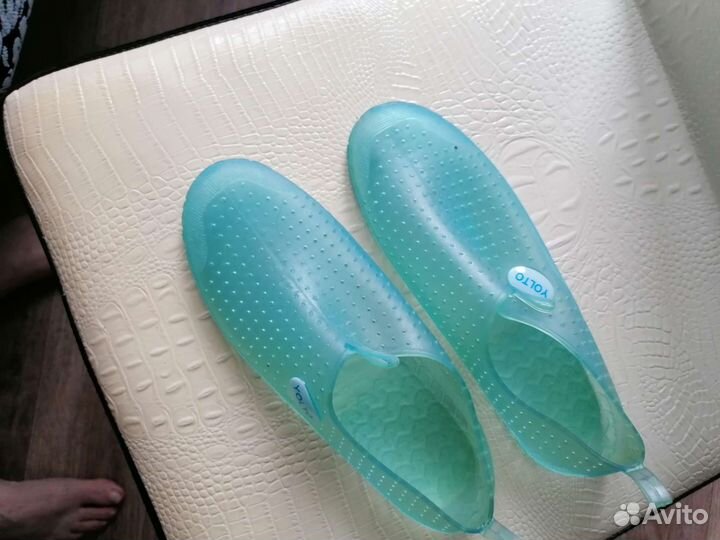 Обувь для купания