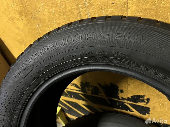 Nokian Tyres Hakkapeliitta 8 SUV 225/60 R17