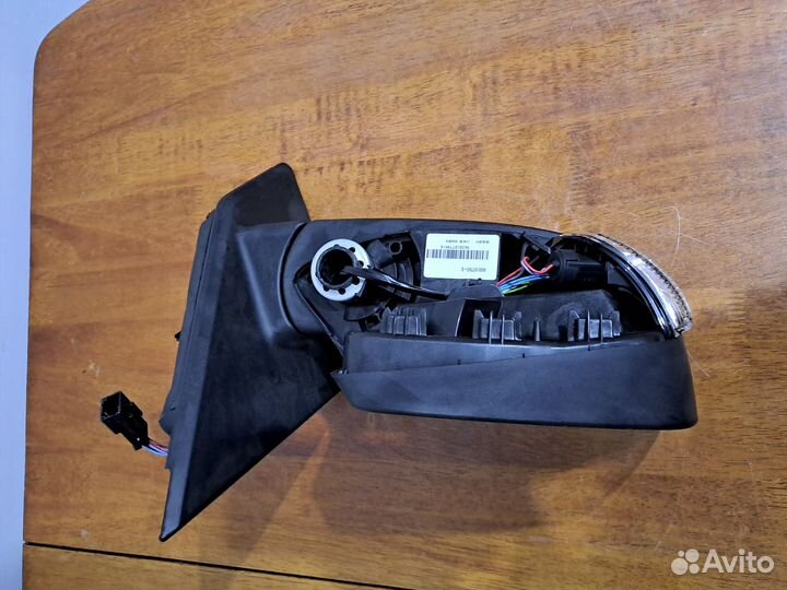 Новое зеркало заднего вида правое LADA Xray