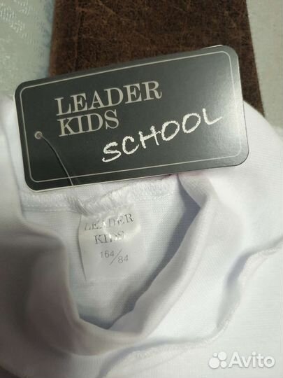 Блузка школьная для девочки 16 лет