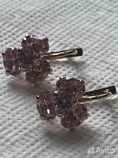 Золотые серьги