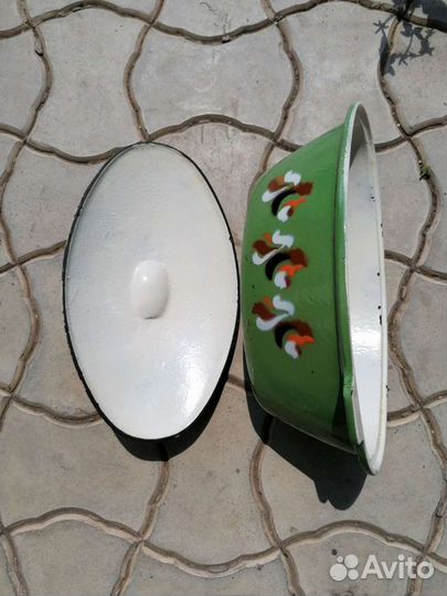 Кастрюля чугунная