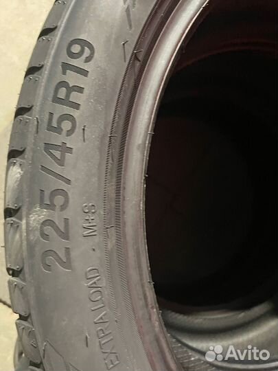 Triangle EffeXSport TH202 225/45 R19 96Y