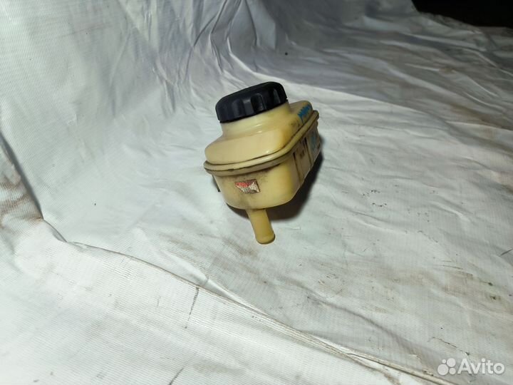 Бачок гур Daewoo Matiz