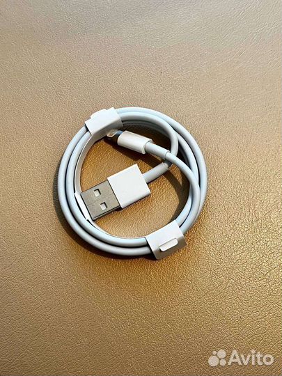 Зарядный кабель для iPhone Lightning (новый)