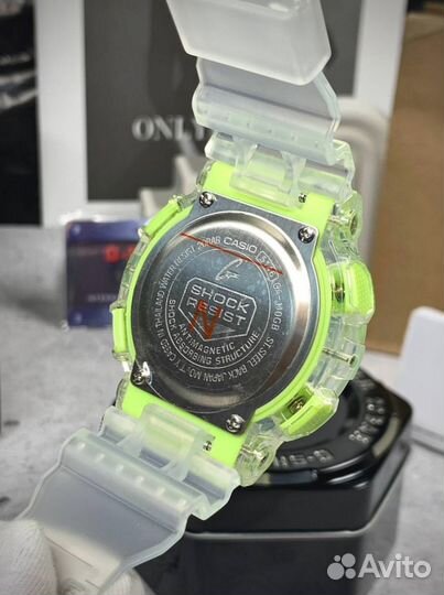 Часы G-Shock 110 зеленые