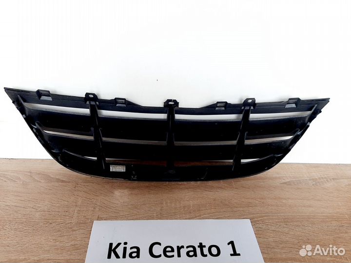 Решётка радиаторная 86350-2F019 Киа Серато-1, 2005