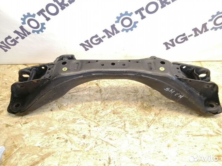 Балка под двс передняя Toyota Mark 2 GX100