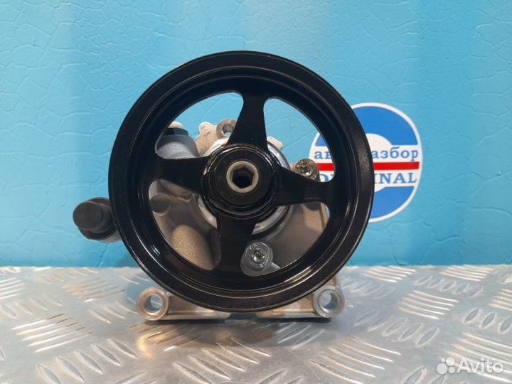 Насос гур W164 W210 W203 W211 W204 W163 новый