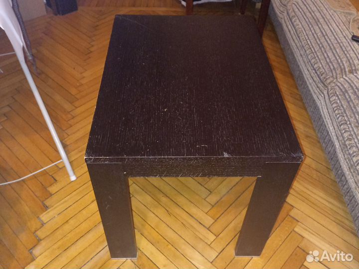 Журнальный столик