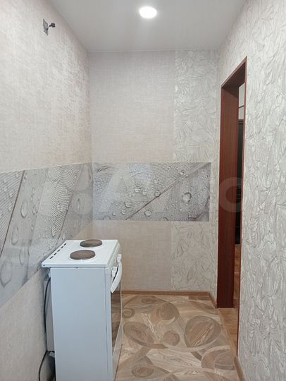 2-к. квартира, 42 м², 9/9 эт.