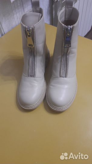 Ботинки женские демисезонные 39 размера