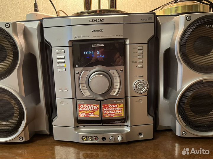 Музыкальный центр Sony MHC-RV20