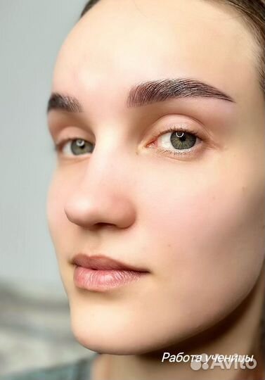 Модель ламинирование ресниц и бровей