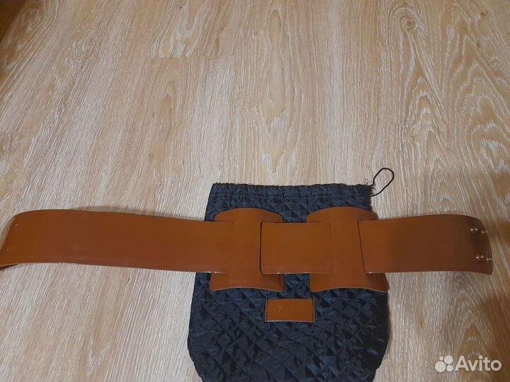 Ремень женский кожаный