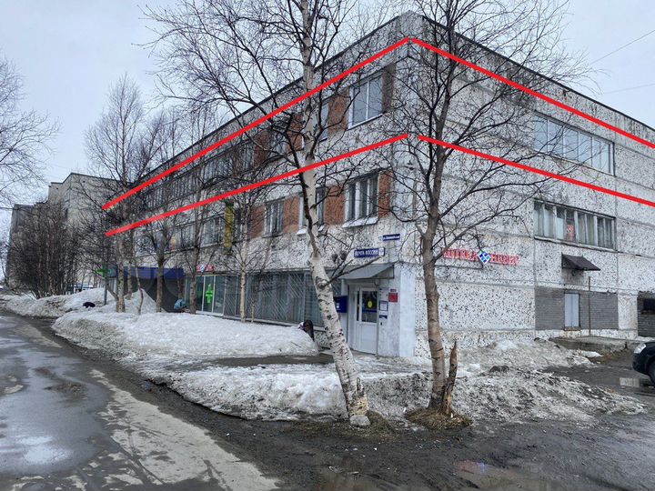 Продам помещение свободного назначения, 700.9 м²