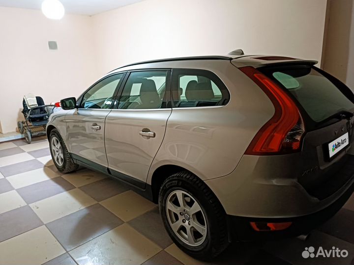 Volvo XC60 2.4 AT, 2012, 132 000 км