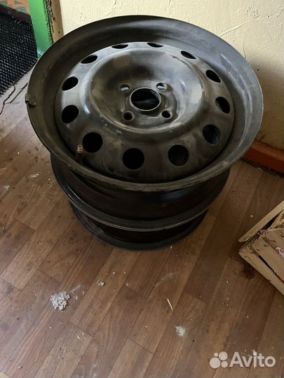 Pirelli Ice Zero 185/65 R15