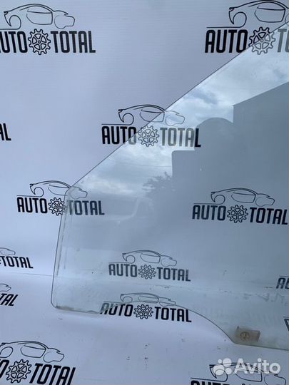 Стекло двери переднее левое Hyundai Accent G4EE