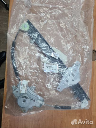 Стеклоподъемник левый передний Chevrolet Lacetti