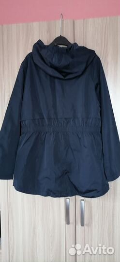 Ветровка для девочки