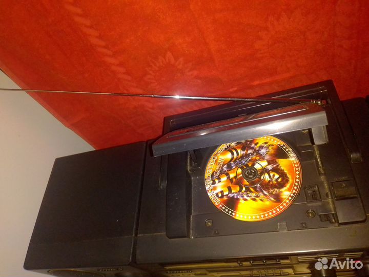 Музыкальный центр Panasonic RX DT 680