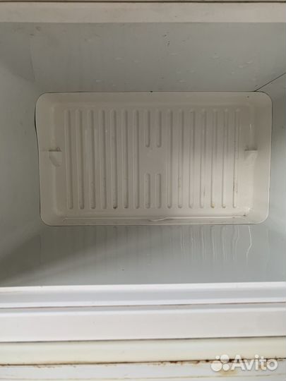 Холодильник бу stinol