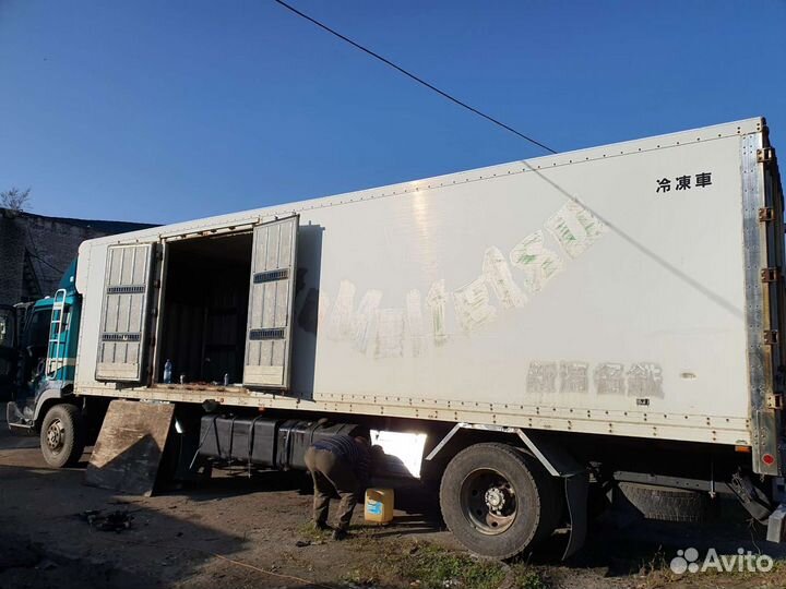 Рефрижератор 10 тонн +/ перевозки по Хабаровску и