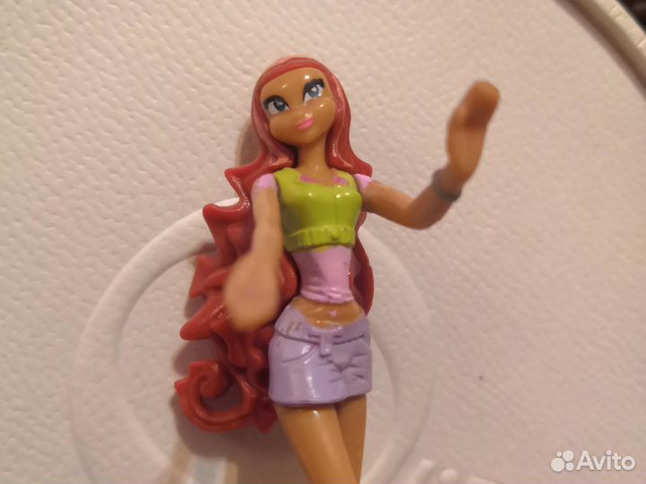 Фея Винкс из киндера