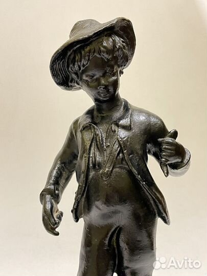 Статуэтка Рыбак Том Сойер