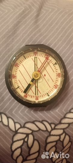 Наручный компас СССР