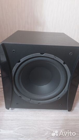 Активный сабвуфер