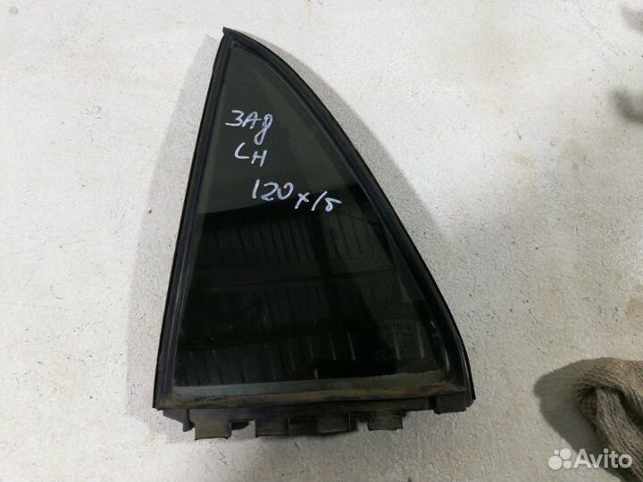 Стекло двери (форточка) заднее левое Toyota