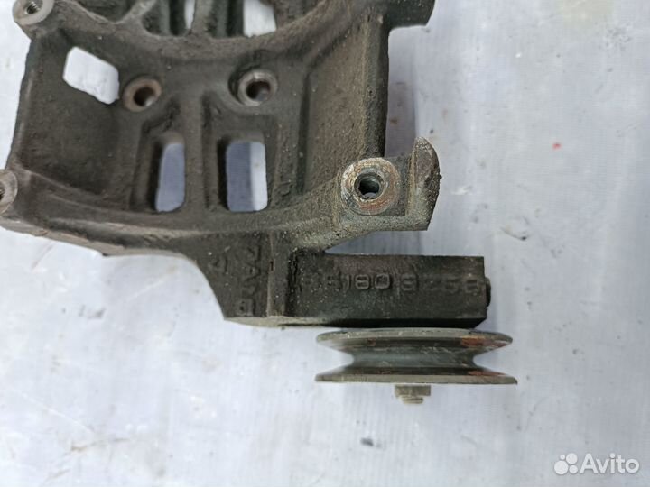 Кронштейн кондиционера daewoo Nexia