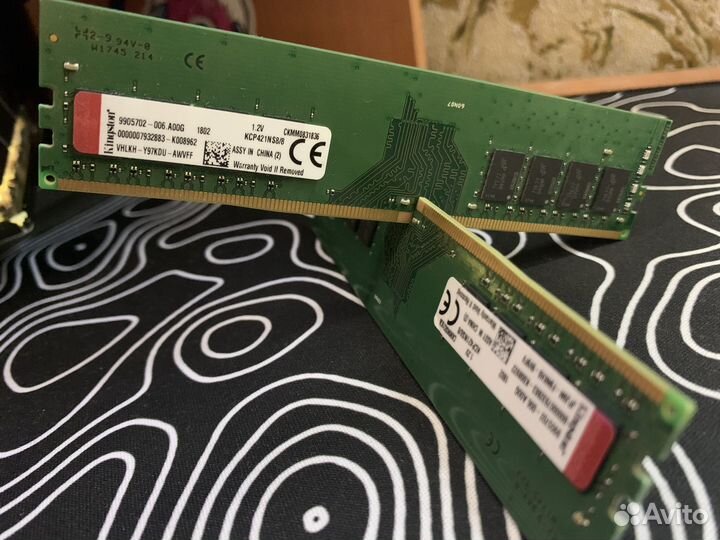 Оперативная память DDR4 Kingston HyperX 8GB и 4GB