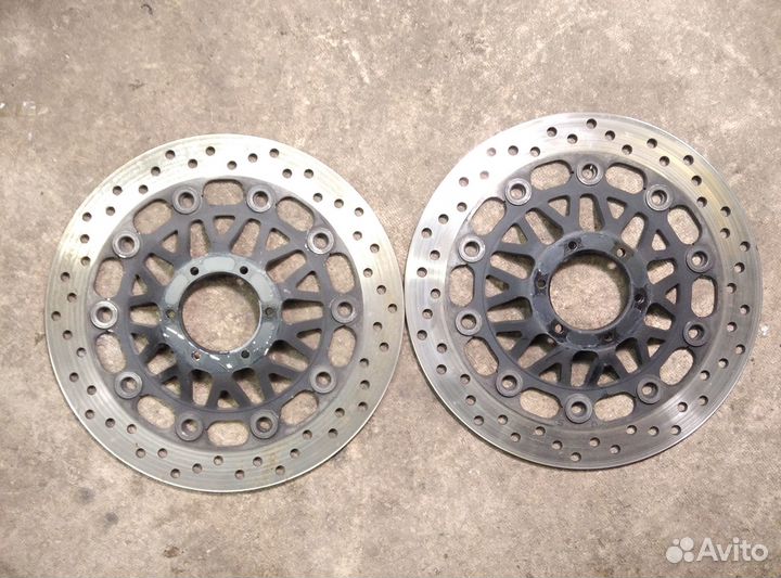 Передние тормозные диски honda cbr900 rr 1997