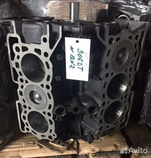 Шорт-блок двигателя 306DT на Land Rover Jaguar 3.0