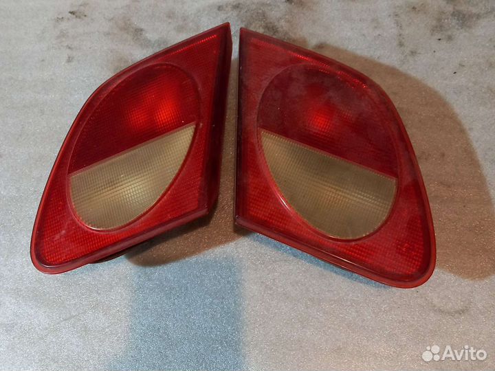 Фонарь задний Мерседес E-class W210