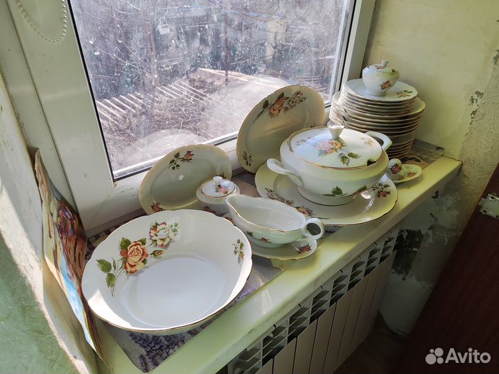 Столовый сервиз 