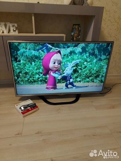 Продается телевизор LG 42LA615V