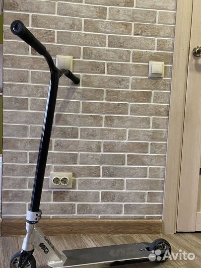 Трюковой самокат RAY 24 Element серо-черный