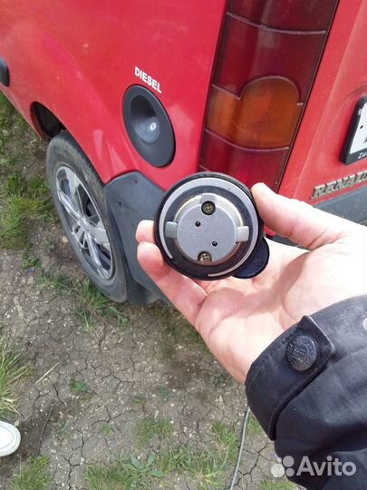 Универсальная Крышка пробка топливного бака